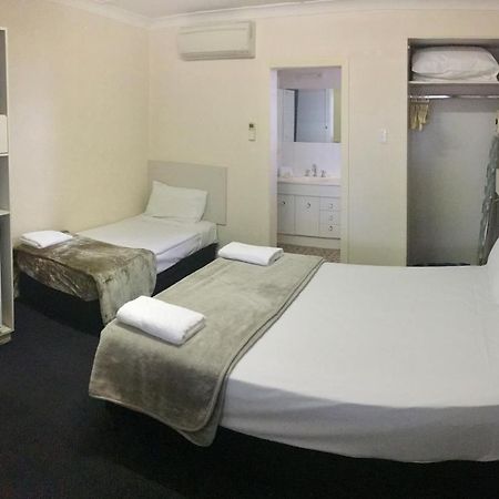 Balonne River Motor Inn St George Buitenkant foto