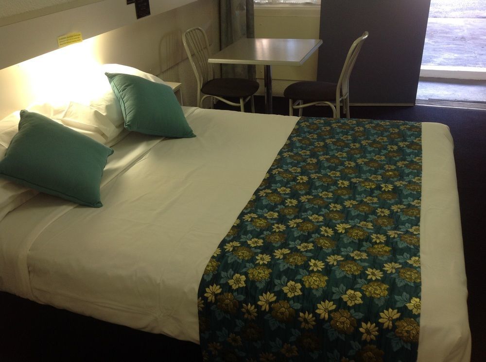 Balonne River Motor Inn St George Buitenkant foto